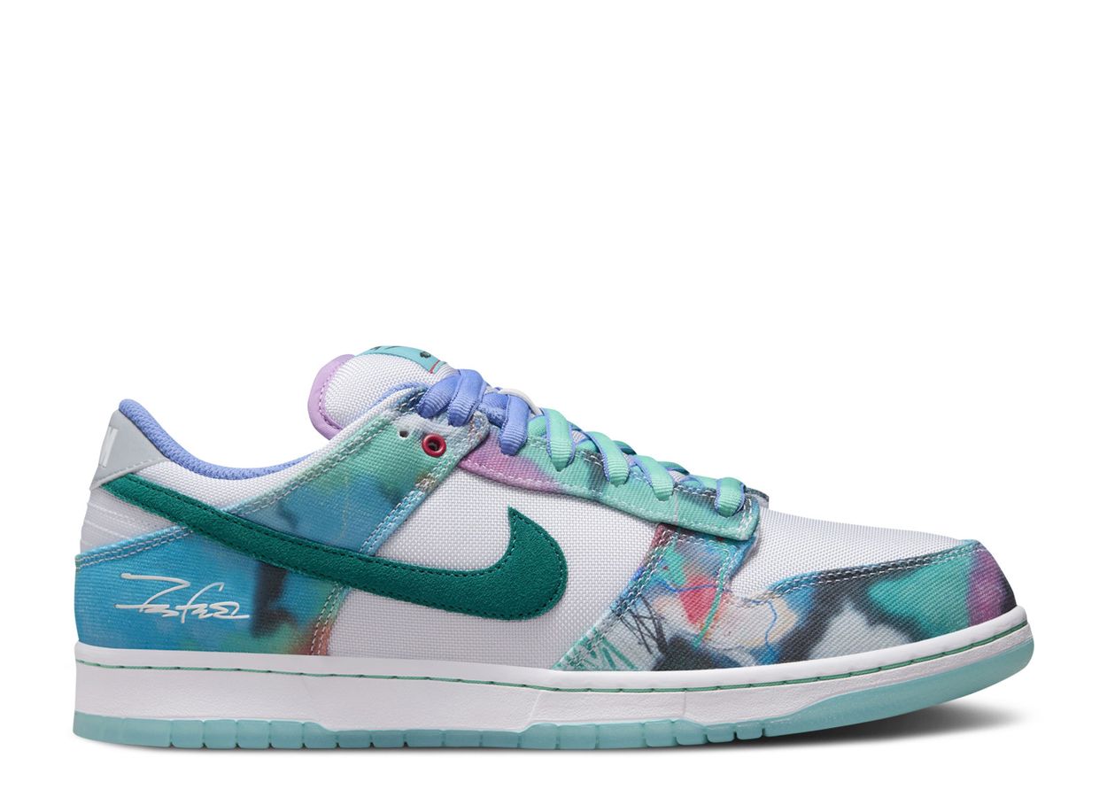 Nike SB Dunk Low Futura Laboratories Bleached Aqua