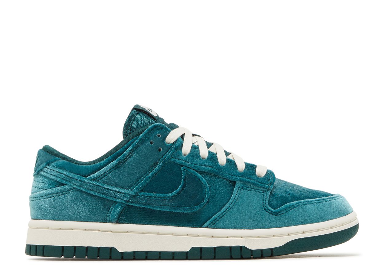 Nike Dunk Low Velvet Teal