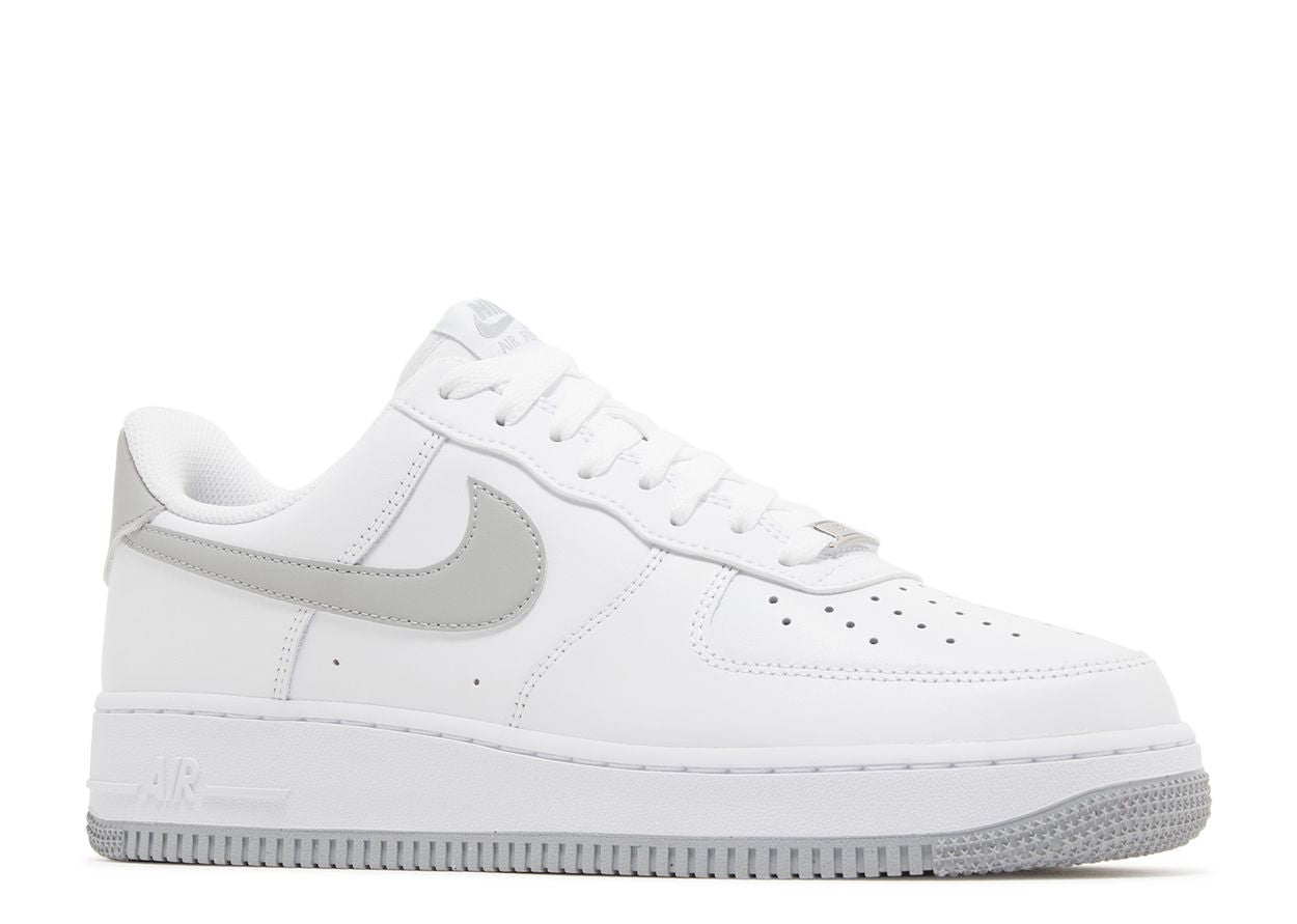 Nike Air Force 1 Low '07 White Light Smoke Grey